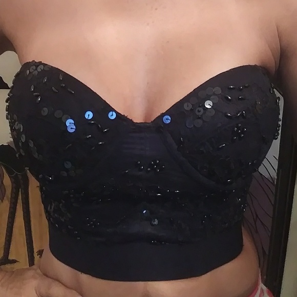 Forever 21 Tops - Forever 21 corset type lace top